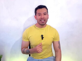 Joven alba&ntilde_il dotado penetra al mejor amigo hetero alba&ntilde_il de su padre! Relato sexual,