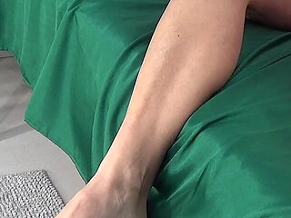 Fucking My Hairy Pussy with a Fuck Machine