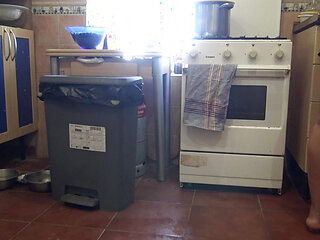 Arab Beurette wants to get fucked in her kitchen while her husband is at work