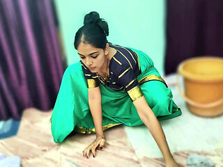 The Indian maid Fucked in Saree,Full Hindi Sex Video
