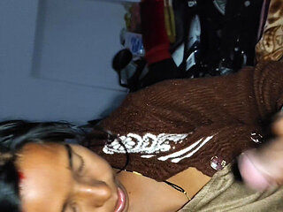 Desi Bhabhi Suking Oldest Man Cock