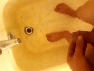 Pacing Naked and Barefoot Peeing on My Foots, in a Bathtub