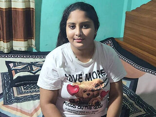 Bangladeshi Hot Aunty Akhi Moni Gives Me Blowjob & Cowgirl Sex at Home - Desi Homemade Part 1