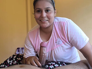 Desi MILF Sucks Cock Deeply Throat the Mouth