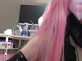 Ending Soon, Titjob Focus? Soft, Luscious Natural G-cup Maria in a Complete 16-character Exclusive Shoot