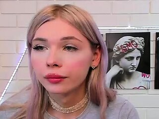 Sexy Amateur 18 Blond Teen First Time Webcam