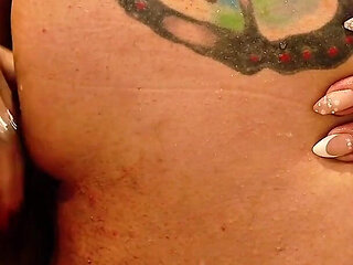 Sexy BBW Bubble Bath Sex