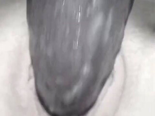 Natte poes van dildo