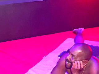 Ava Queen Gives Me a Massage