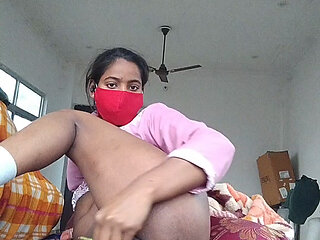 Desi sister hard fingering lonely in stepmom room