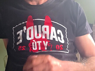 Straight guy jerks off in a hammock