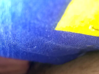 Guy masturbates in the sheets