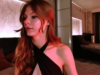 Amateur Webcam Teen Masturbates And Teases