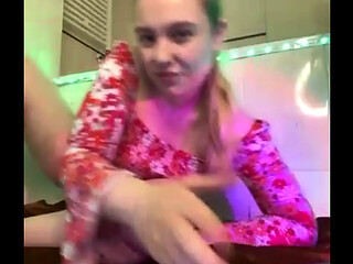 Squirting so hard on webcam