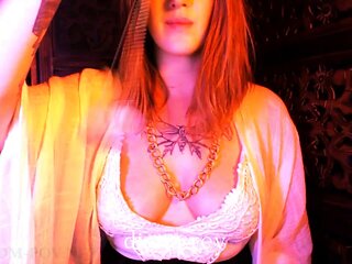Hot Busty Webcam Babe Masturbate Solo