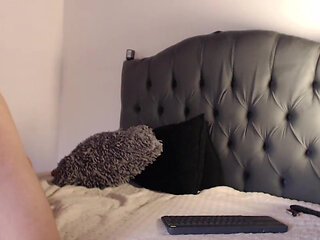 Delicious Latin with 18 Cm Big Cock