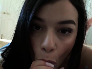 Amateur Curvy Girl Blowjob and Cum on Face and Big Boobs