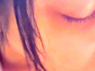 A Housewife's Daily Ritual: She Needs to Satisfy Her Oral Addiction the Moment Her Husband Walks Through the Door