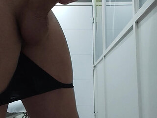 MASTURBATING MY BIG COCK