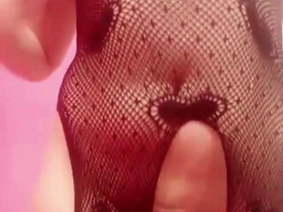 Celine the whore of Tizi Ouazou with her sexy ass wants a cock back