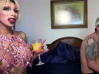 Amateur busty shemale fucking ass of tranny