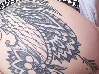 Custom Naive Women Tries Buttplugs in New Job