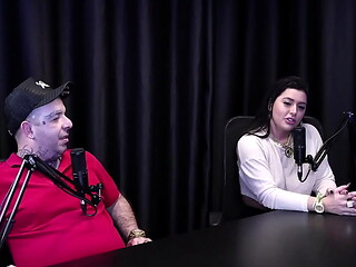 Melody Antunes aprende com Monica Lima como ser uma Hotwife raiz - Diz Melody que o sonho dela era ficar com 3 pauzudos ao mesmo tempo completo no RED