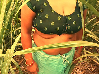 Sexy Bhabhi Fucked in the Sugar Cane Field, Indian Sex Video