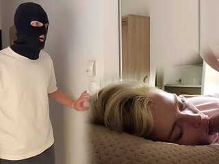 The story of how I was woken up by a blowjob