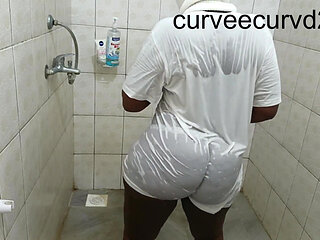 We Got Wet Twerked Sucked and Fucked: Bathroom Romance