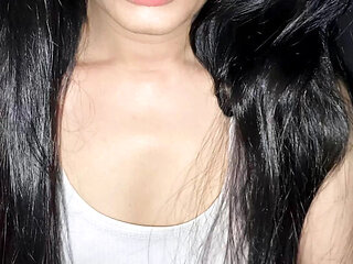 Desifilmy45 Wife Demands Husband Fuck Her Pussy - Big Dick Hardcore & Big Tits Indian Mom in Hindi