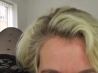 Camilla and Rue in the kitchen