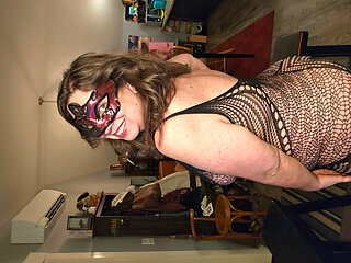 Mrs. A Squirts in a Dripping Mess