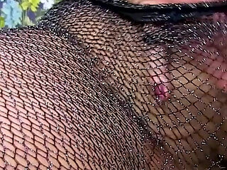 English MILF Tammy Strips off Her Jeans and Lets You Enjoy Her Hairy Fanny in Fishnet Tights