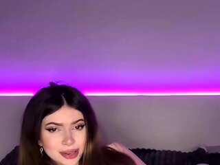 Adrianna Savu, dido of masturbation and finger fucking,