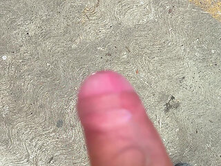 I go into a warehouse to masturbate naked while no one is watching