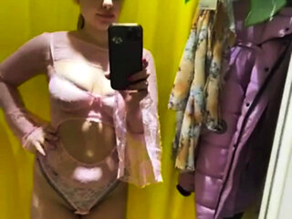 Public Masturbate in the Locker Room