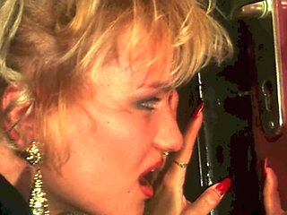 Room Service: a Waiter for 2 Cum-thirsty Sluts