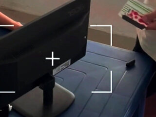 Saleswoman Wants to Rob Me but I Find Out