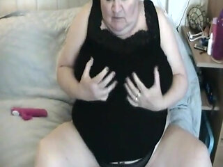 Solo BBW Vibrator Fun