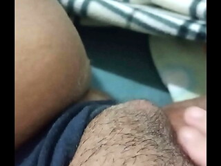 SOZINHA EM CASA CARENTE LOUCA PRA ALGUEM VIR ME COMER GOSTOSO