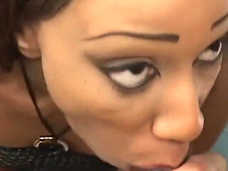 A Big Black Cock for a Queen Looking for Sex