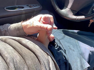 Work lunch break masturbation