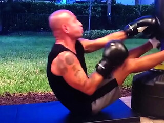 THE HARDBODY PORN STAR THAT LOVES TO WORKOUT MAXXX LOADZ