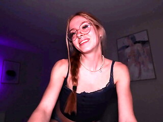 Hot College Girlfriend Learns Anal - Explicit Kait