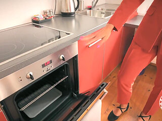 Housewife Joana Intense Blows off the Craftsman