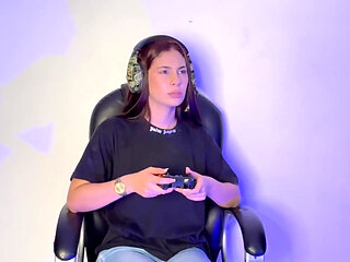 I Wet My Jeans While Playing with My Friends