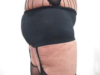 Desi Bhabhi Pressed Big Boobs and Masturbate Her Pussy