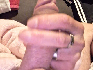Watch me cum