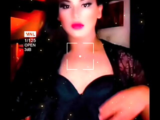 TS EVALUNA LATINA . YOUNG BIG DICK TRANNY